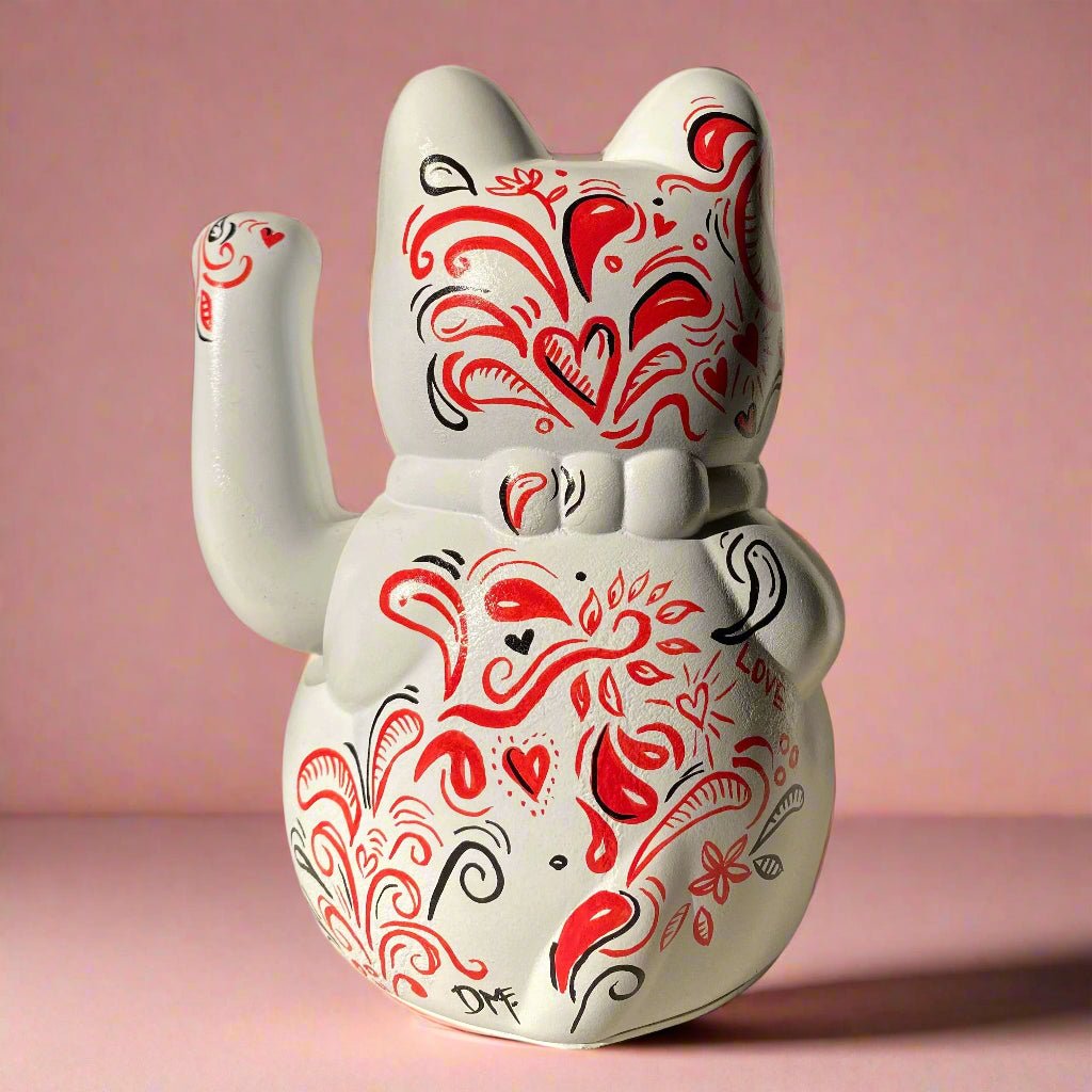 Heartbeat_Lucky_Cat_back_view_endorphin art