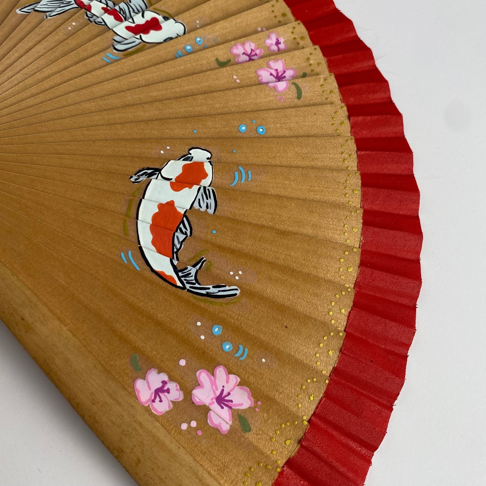 Folding Hand Fan - Koi Fish - Wood (42x23cm)_endorphin art