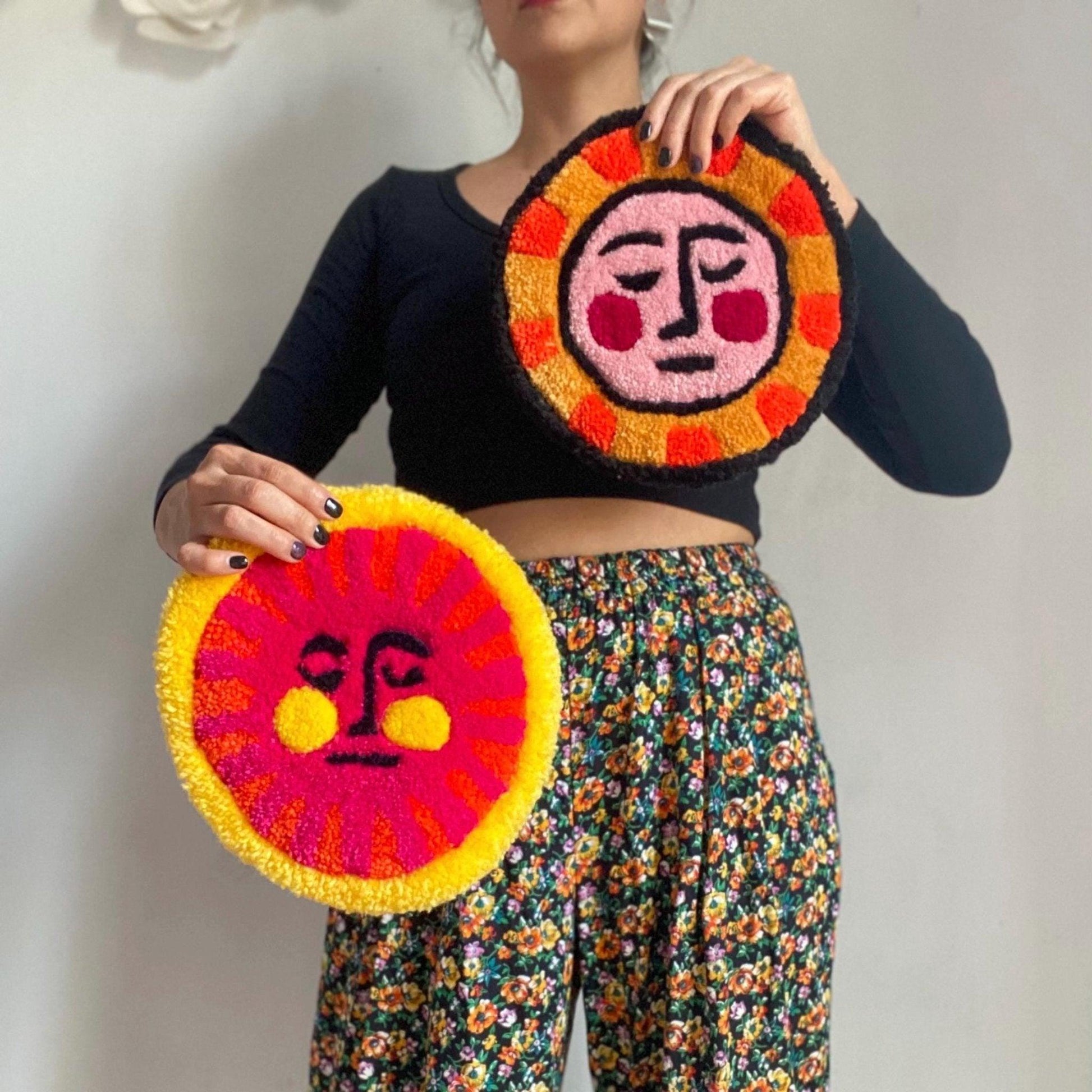 Set of 4 Sun Shape Rugs - endorphin art