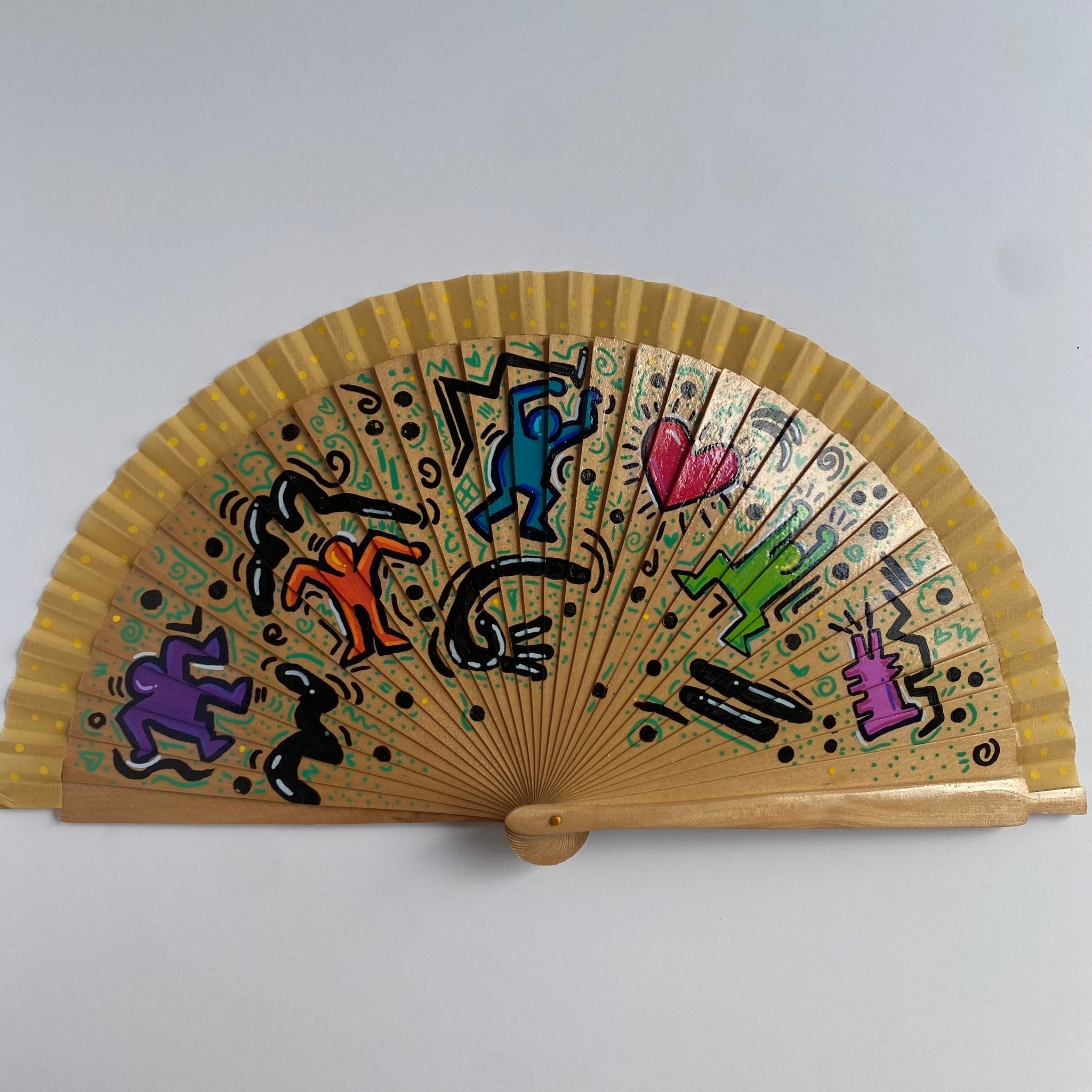 Folding Hand Fan - Keith Haring Art - Wood (42x23cm)_endorphin art
